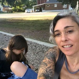 Meet your Posher, Annie